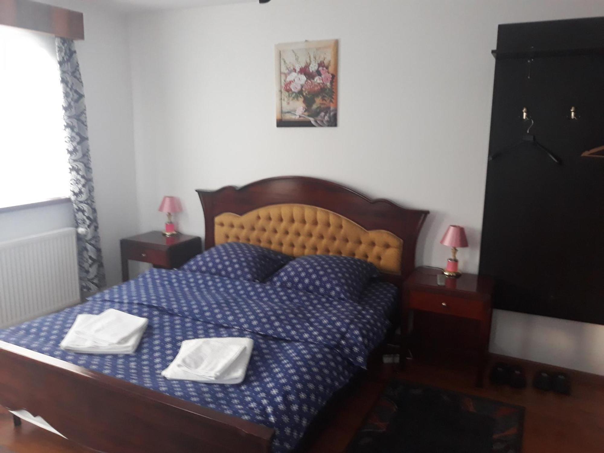 Vila Madudu Valenii de Munte Luaran gambar